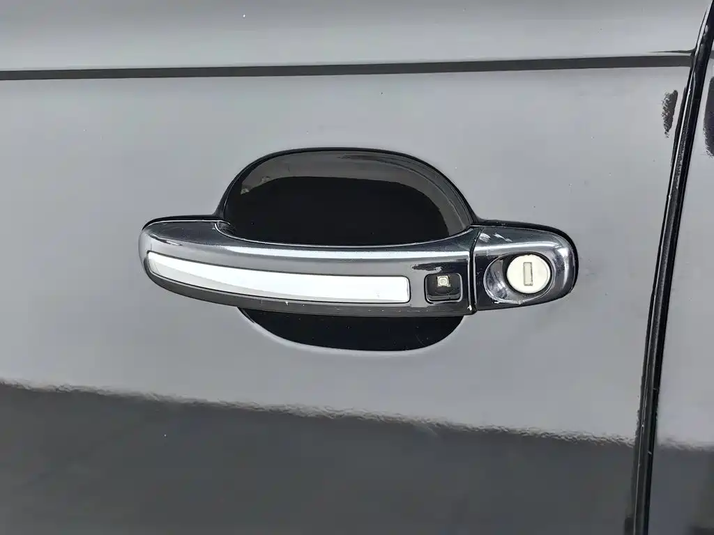 Audi Q7 — миниатюра 18