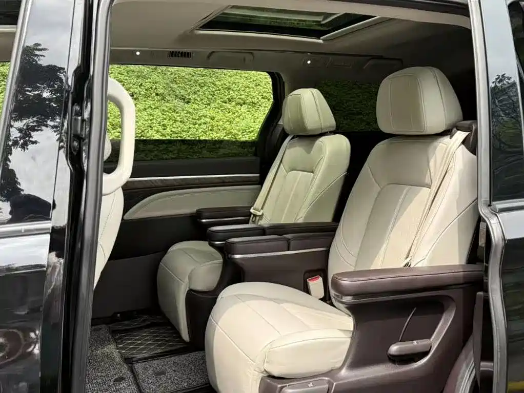 GAC Motor Trumpchi M8 — миниатюра 7