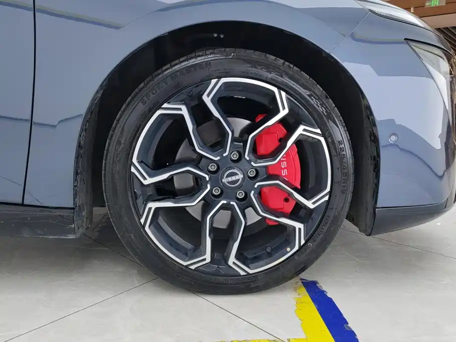 Nissan N7 — миниатюра 6