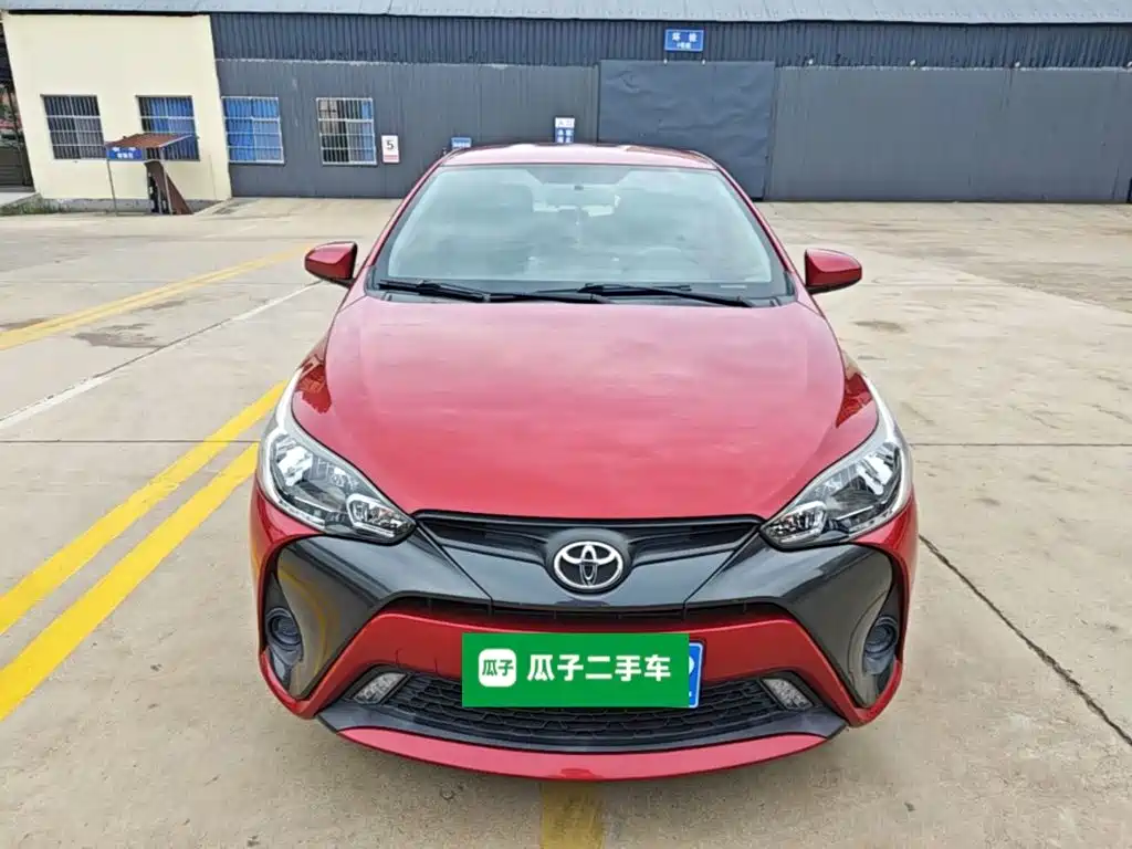 Toyota Yaris L — миниатюра 3