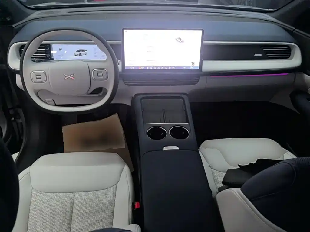 XPeng G6 — миниатюра 10