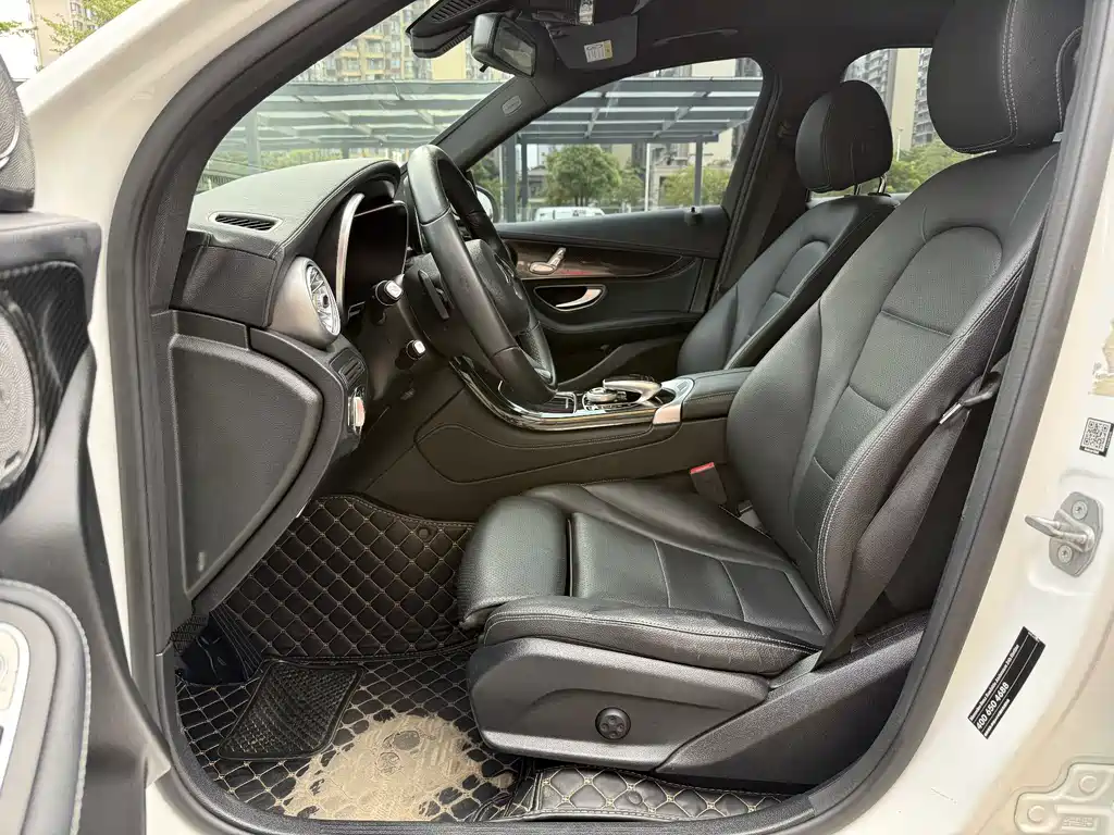 Mercedes-Benz GLC — миниатюра 13