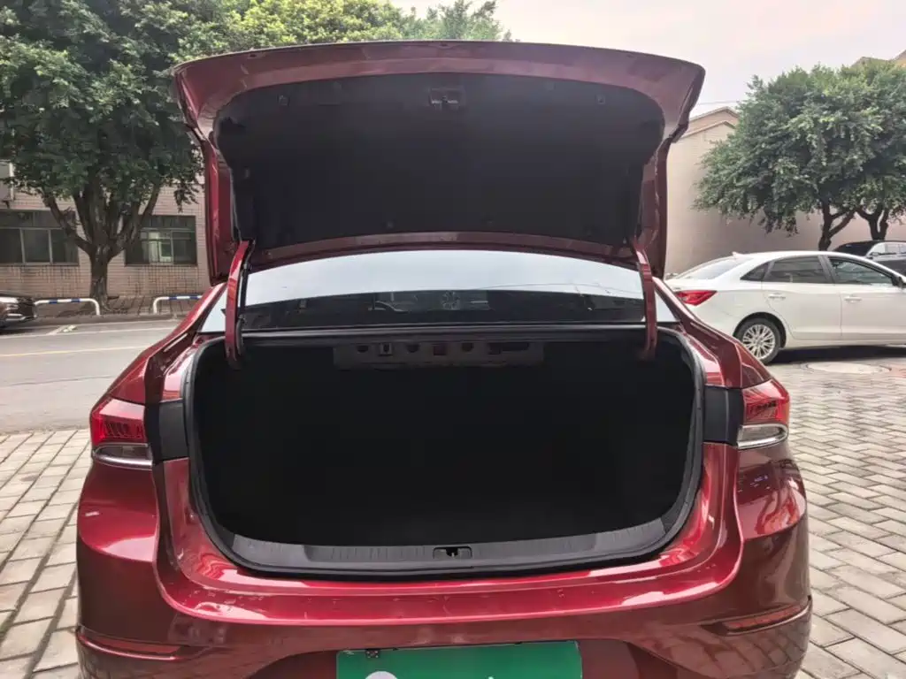 Buick Excelle — миниатюра 19