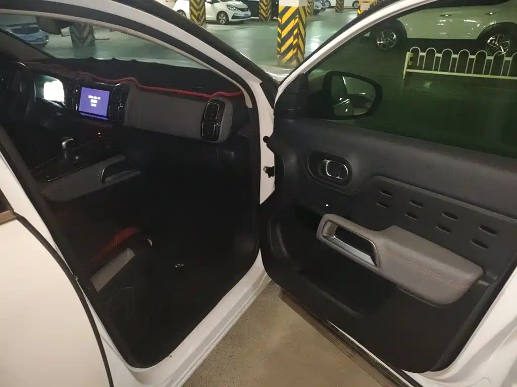 Citroen C5 AIRCROSS — миниатюра 19
