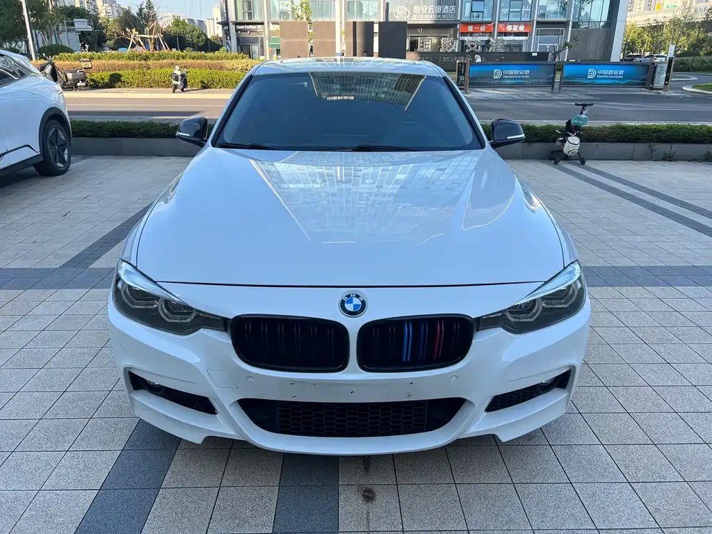 BMW 3 Series — миниатюра 2