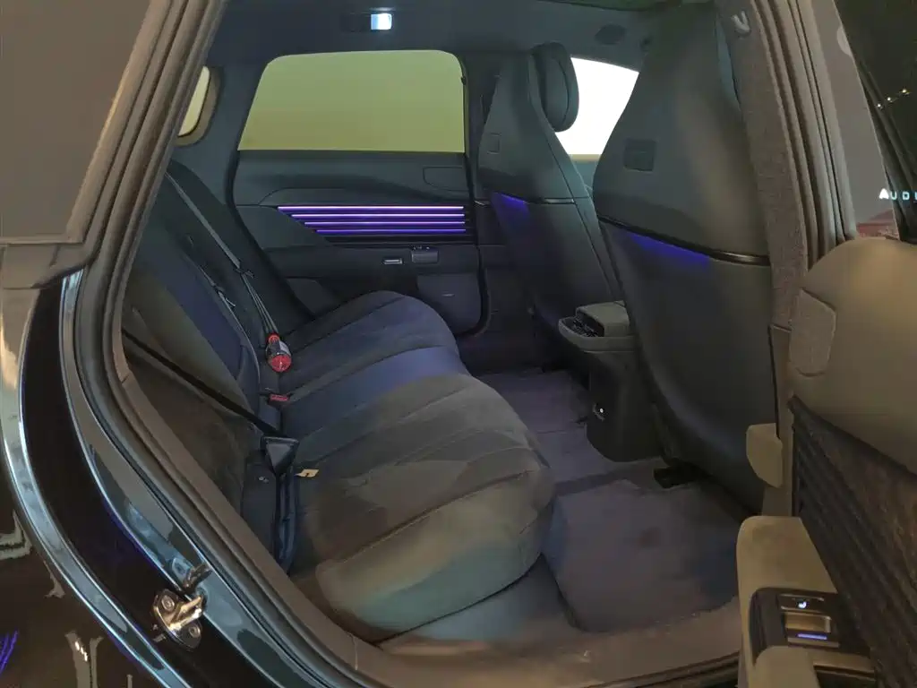 Audi E5 Sportback — миниатюра 8