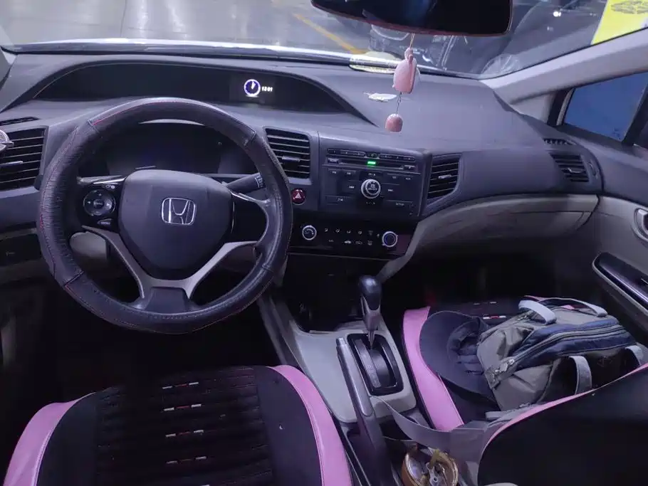 Honda Civic — миниатюра 12
