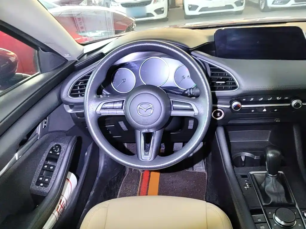 Mazda 3 Axela — миниатюра 11