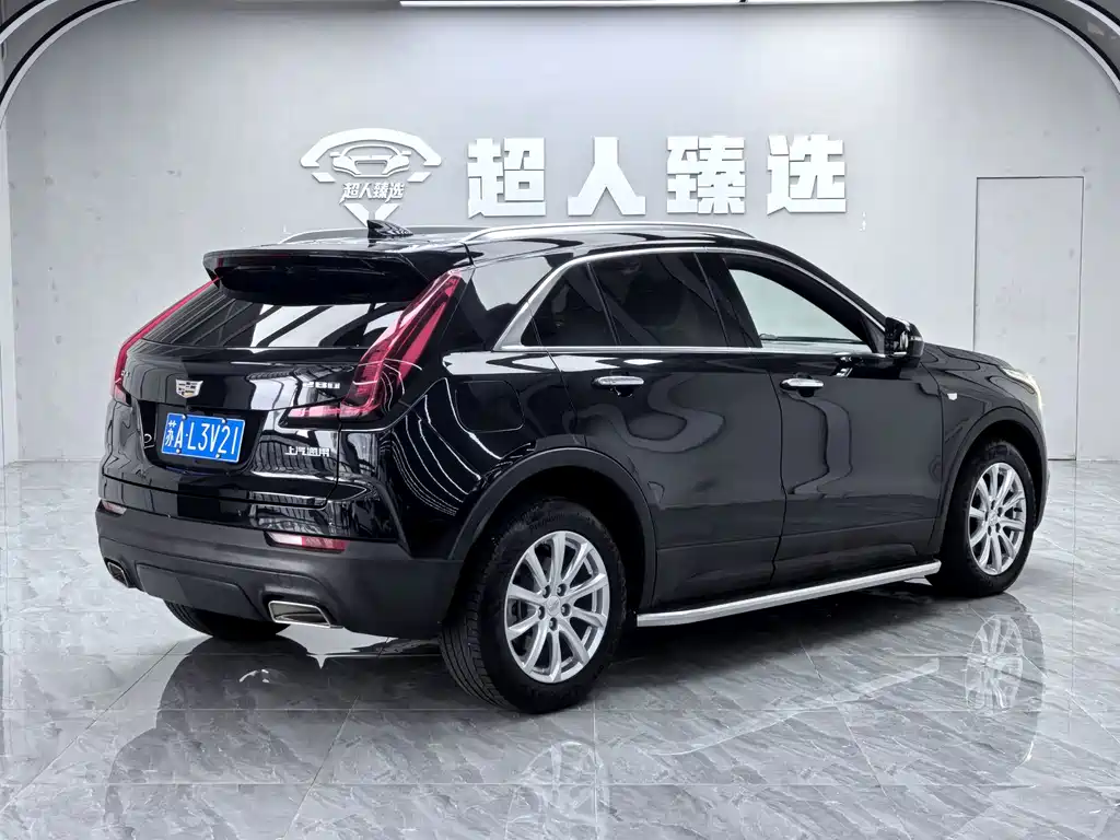 Cadillac XT4 — миниатюра 7