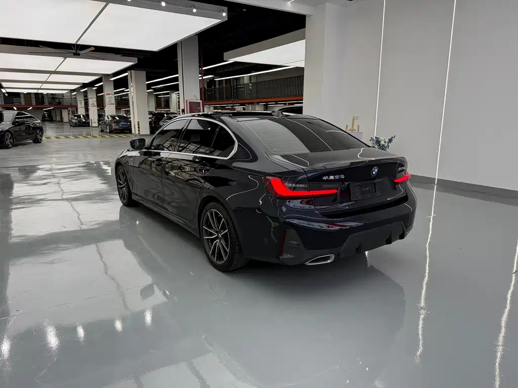 BMW 3 Series — миниатюра 13