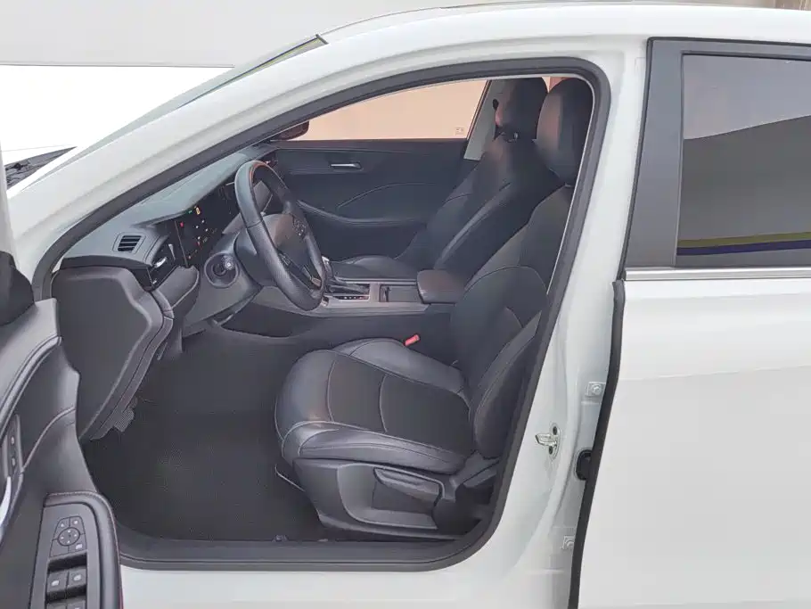 Roewe i5 — миниатюра 9