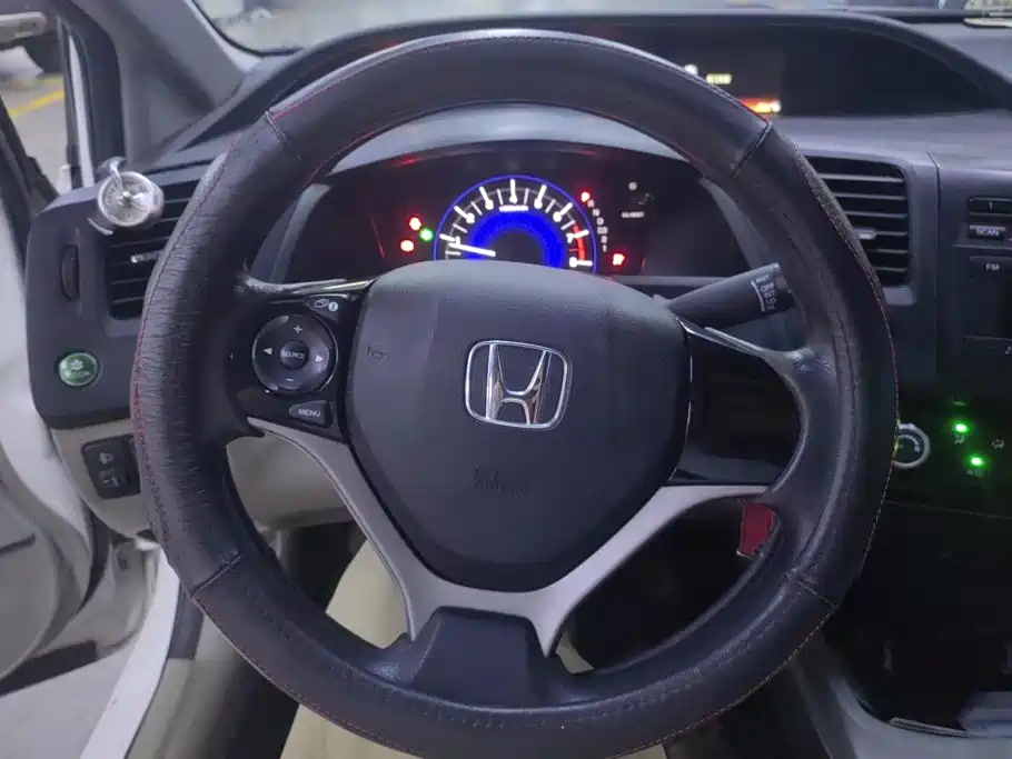 Honda Civic — миниатюра 15