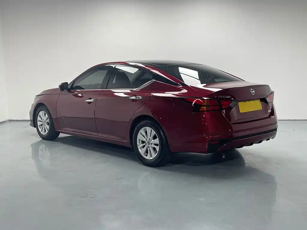 Nissan Teana — миниатюра 4