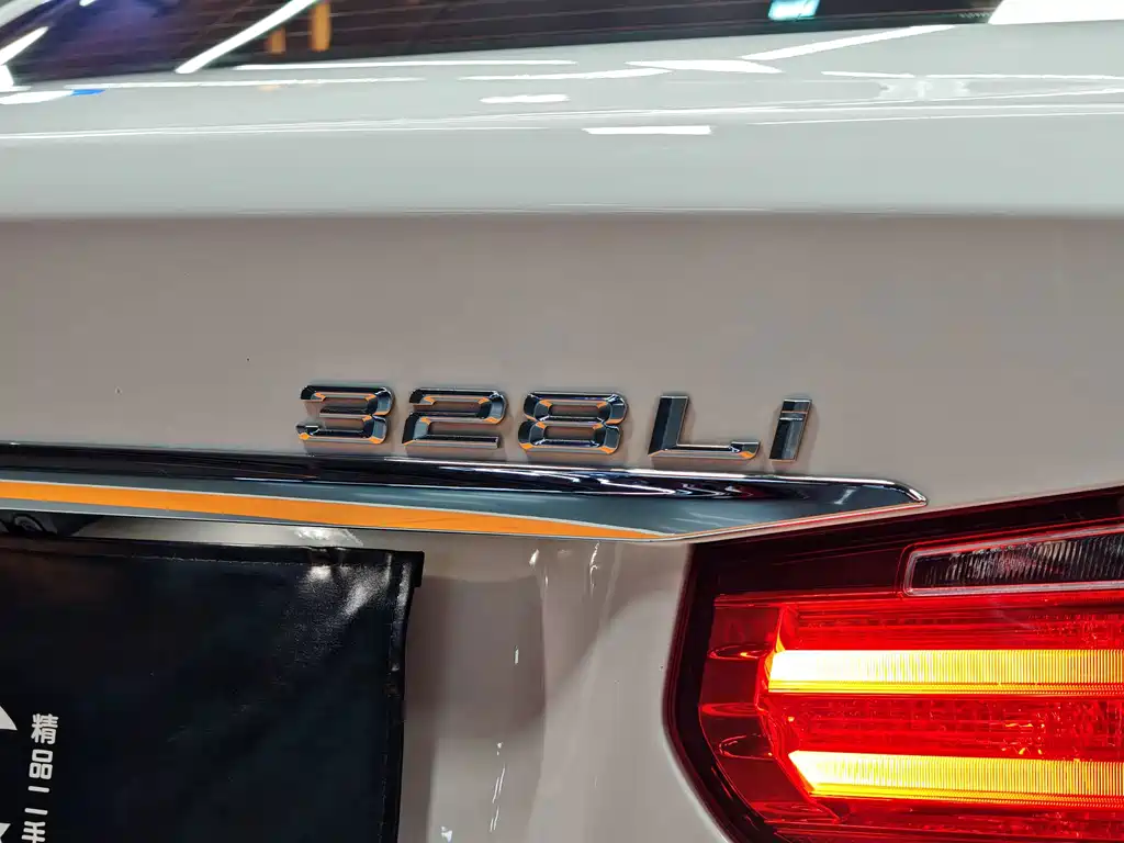 BMW 3 Series — миниатюра 8