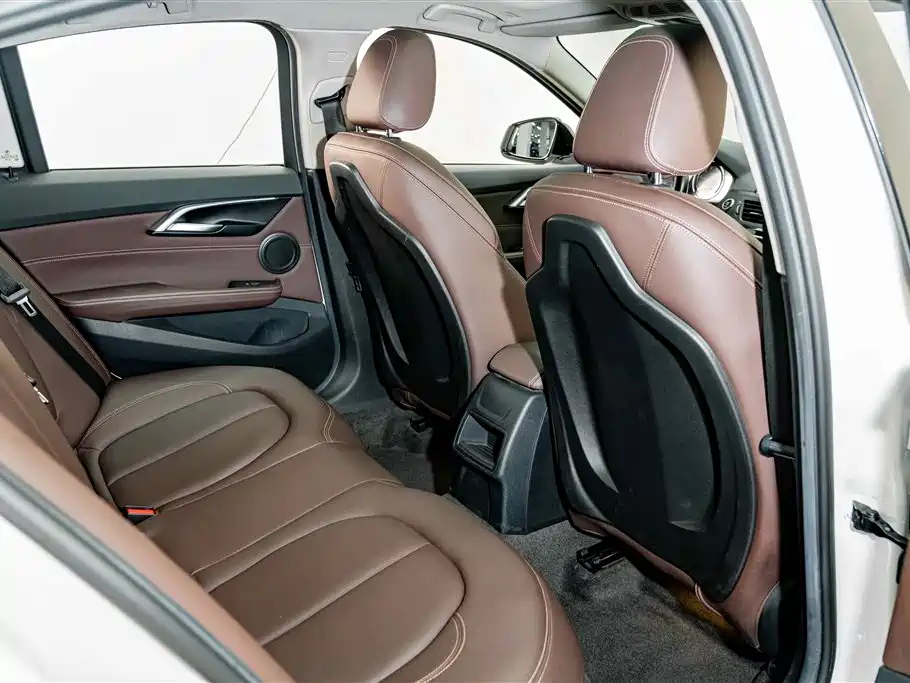 BMW 1 Series — миниатюра 21