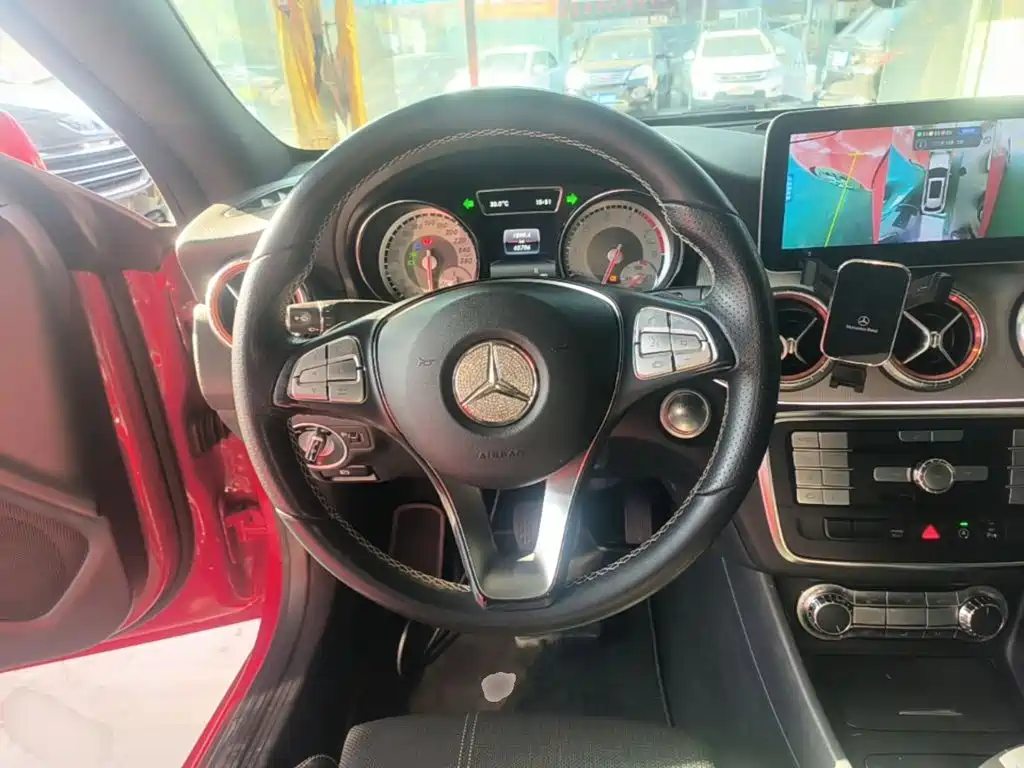 Mercedes-Benz CLA (Import) — миниатюра 11