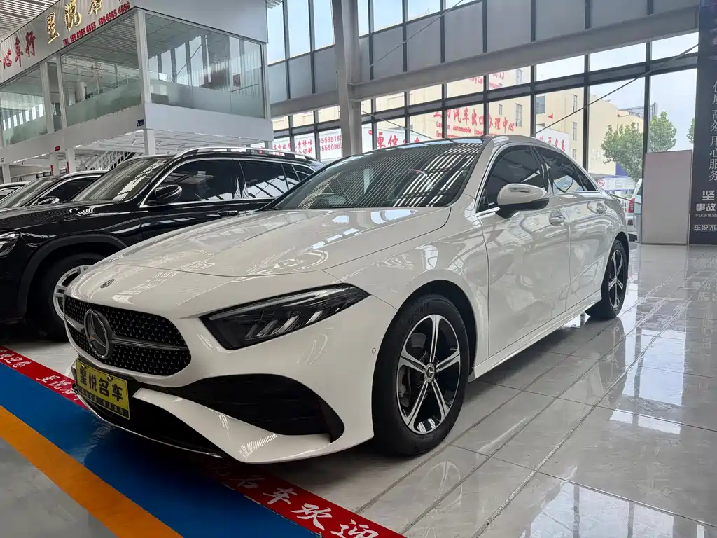 Mercedes-Benz A-Class — миниатюра 2