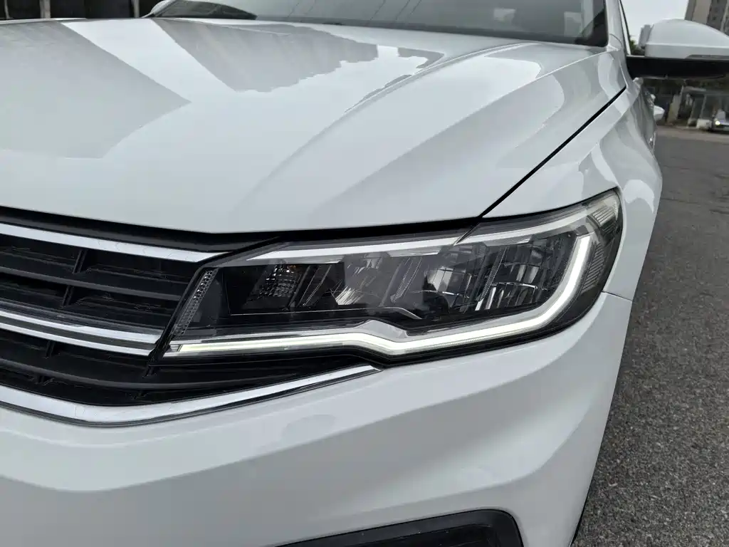 Volkswagen Bora — миниатюра 9