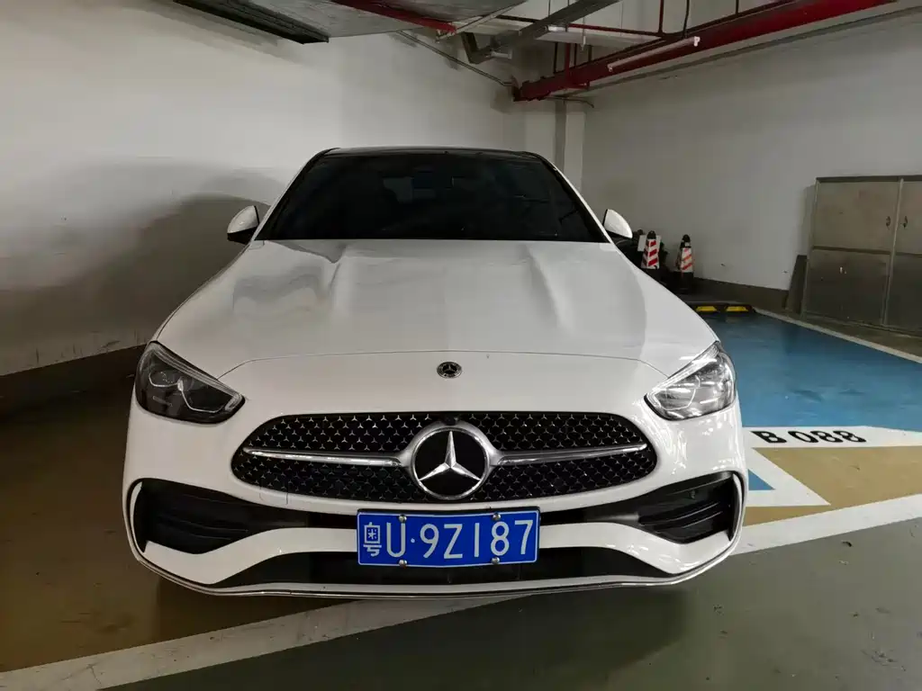 Mercedes-Benz C-Class — миниатюра 2