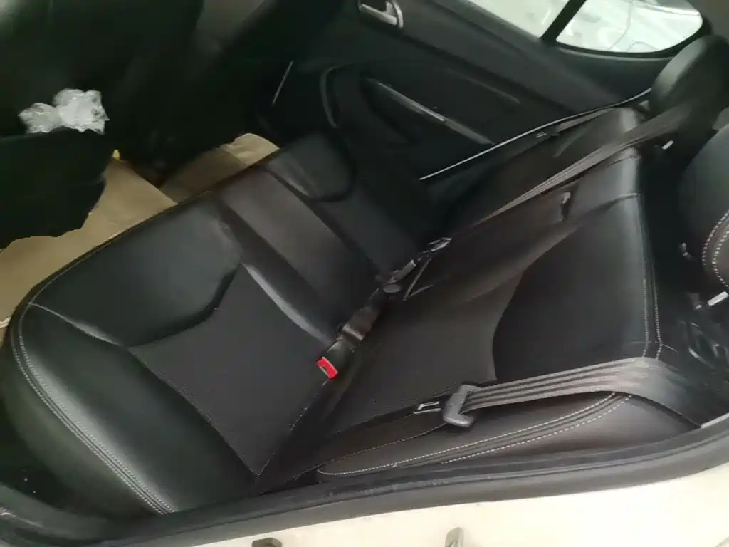 Baojun 610 — миниатюра 17