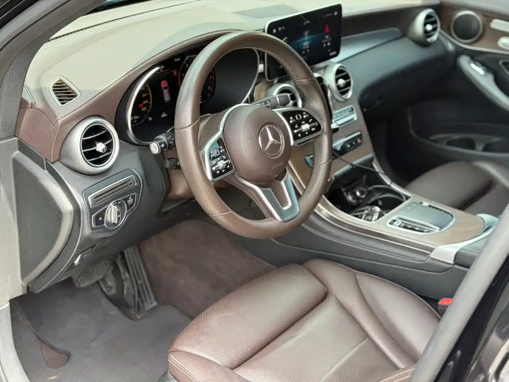 Mercedes-Benz GLC — миниатюра 5