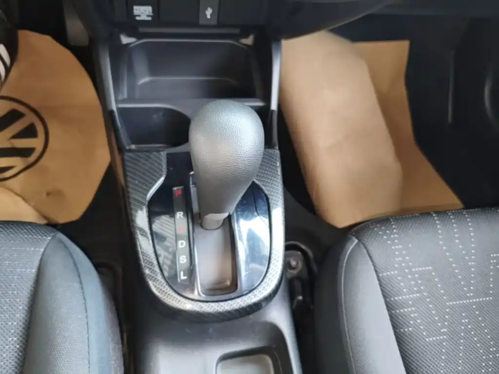 Honda Fit — миниатюра 14