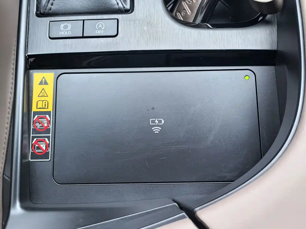 Lexus ES — миниатюра 25