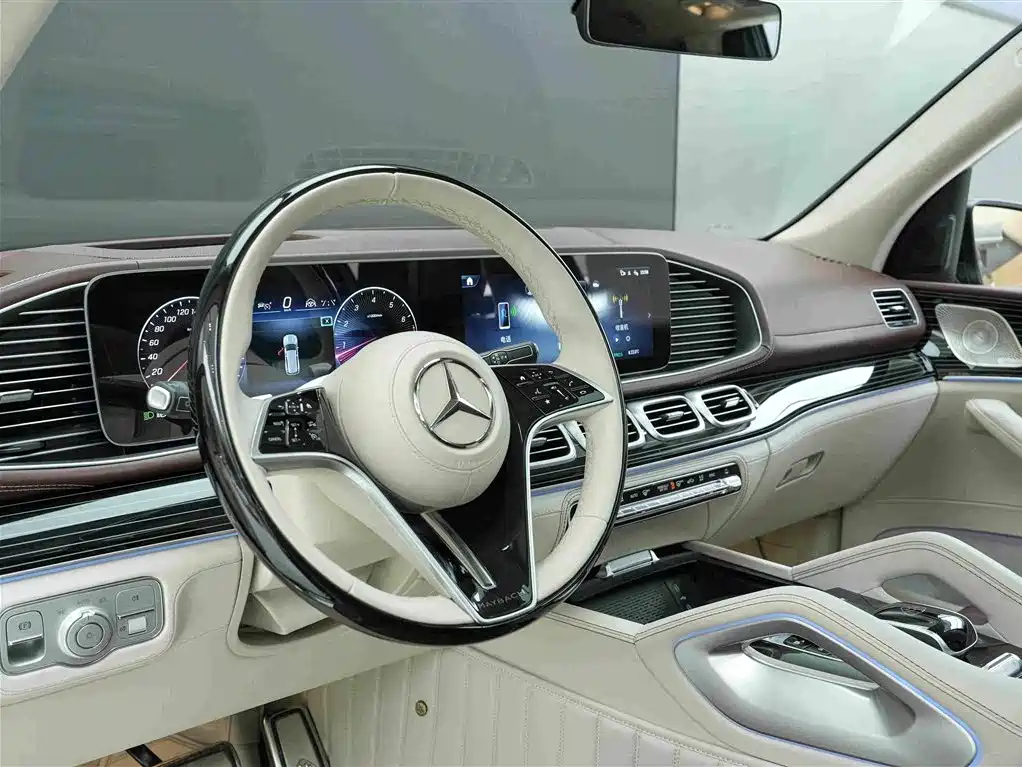 Mercedes-Benz GLS — миниатюра 7