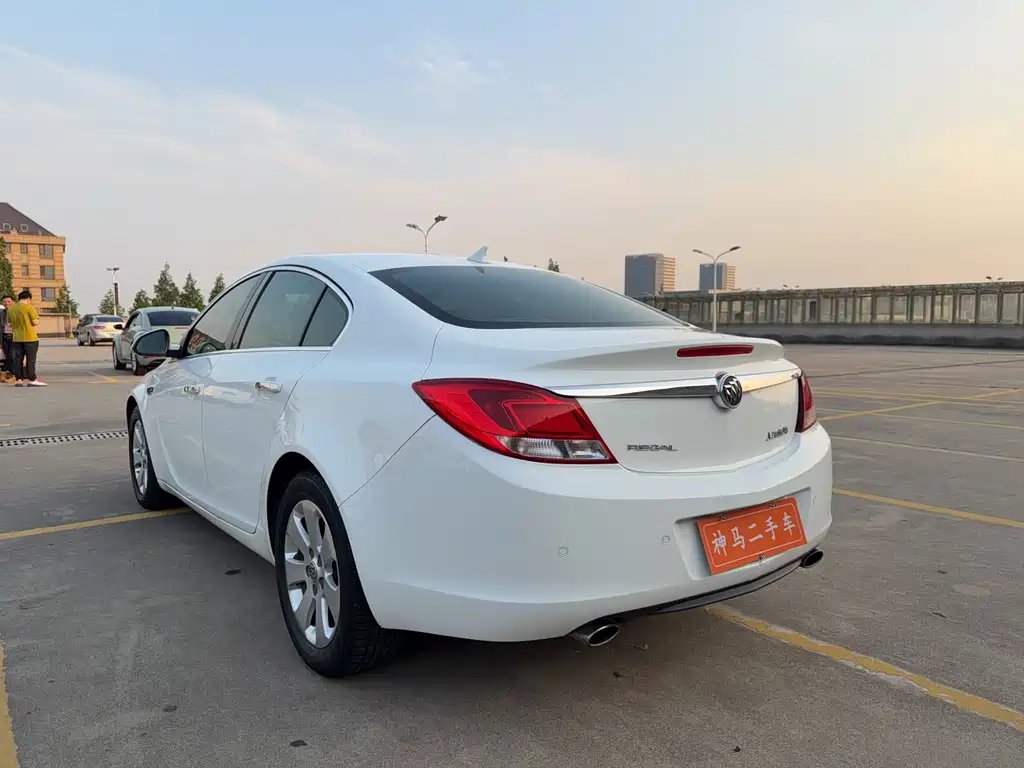 Buick Regal — миниатюра 4