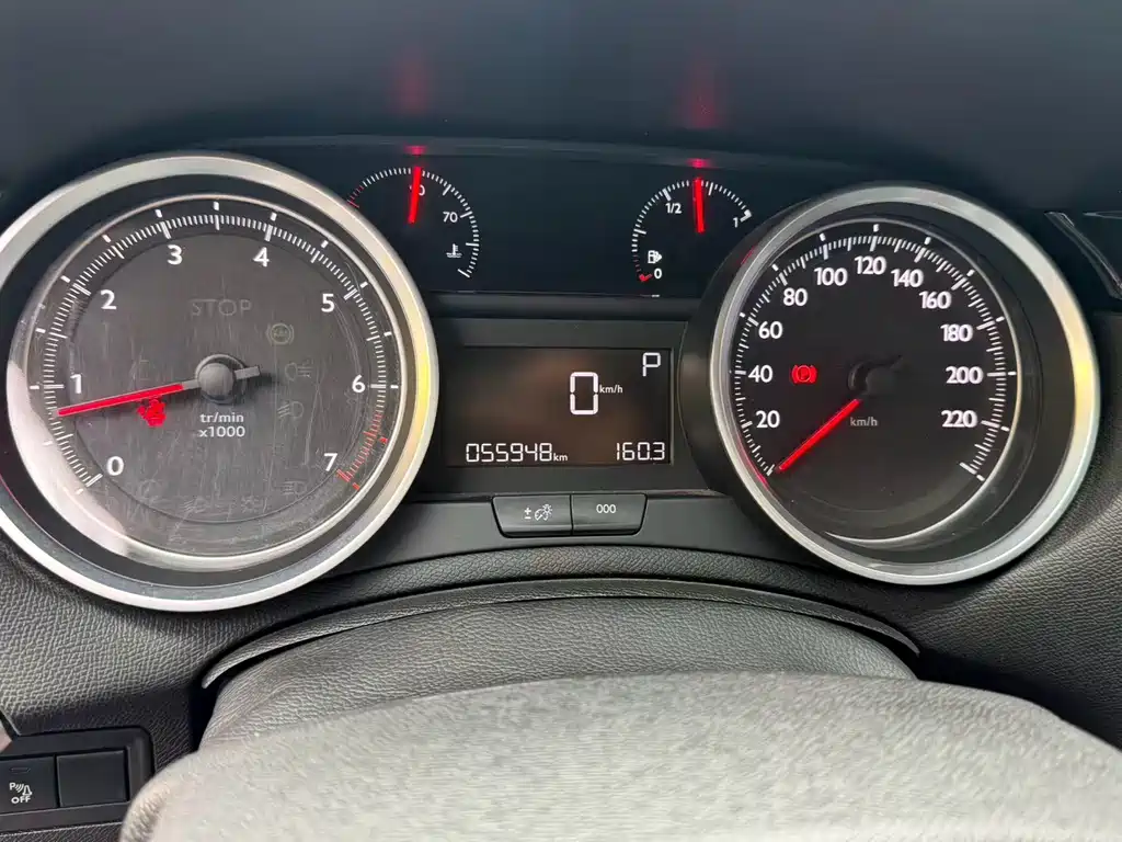 Peugeot 408 — миниатюра 6