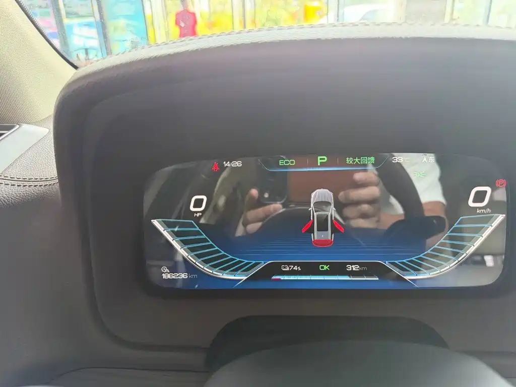 BYD Tang New Energy — миниатюра 24
