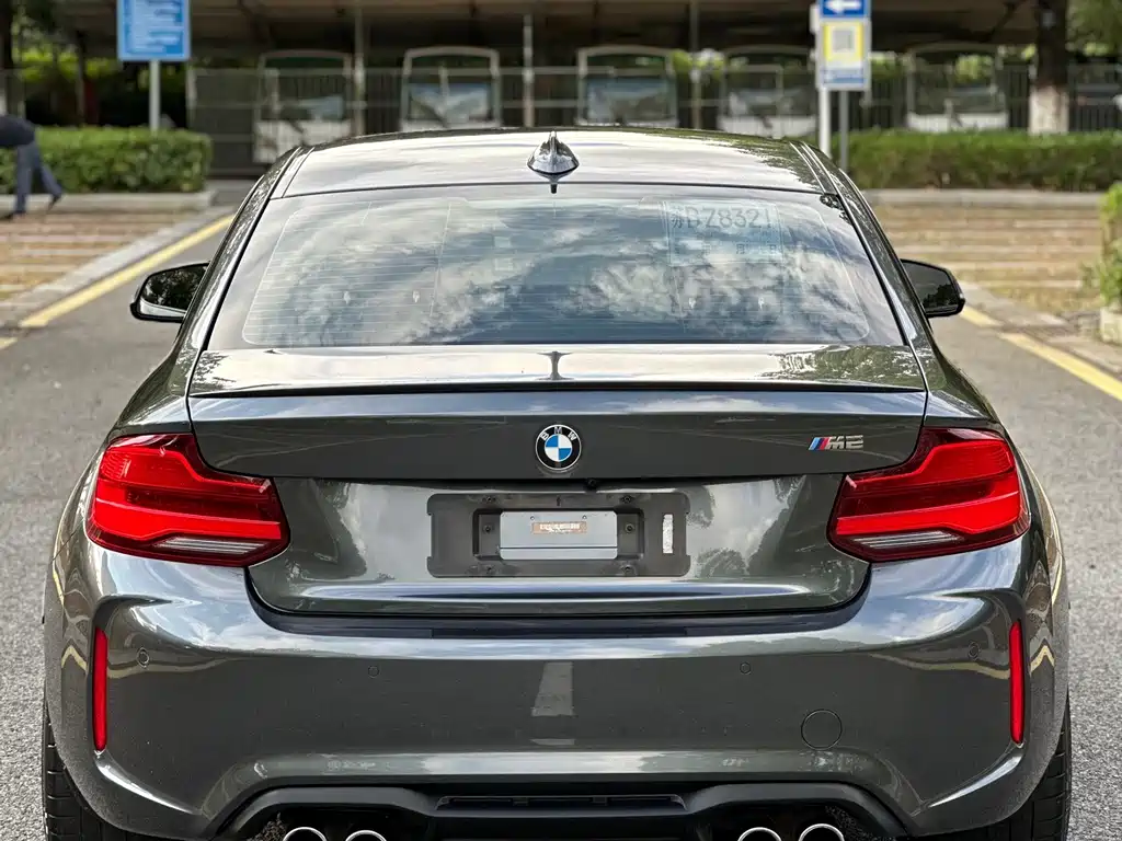 BMW M2 — миниатюра 6