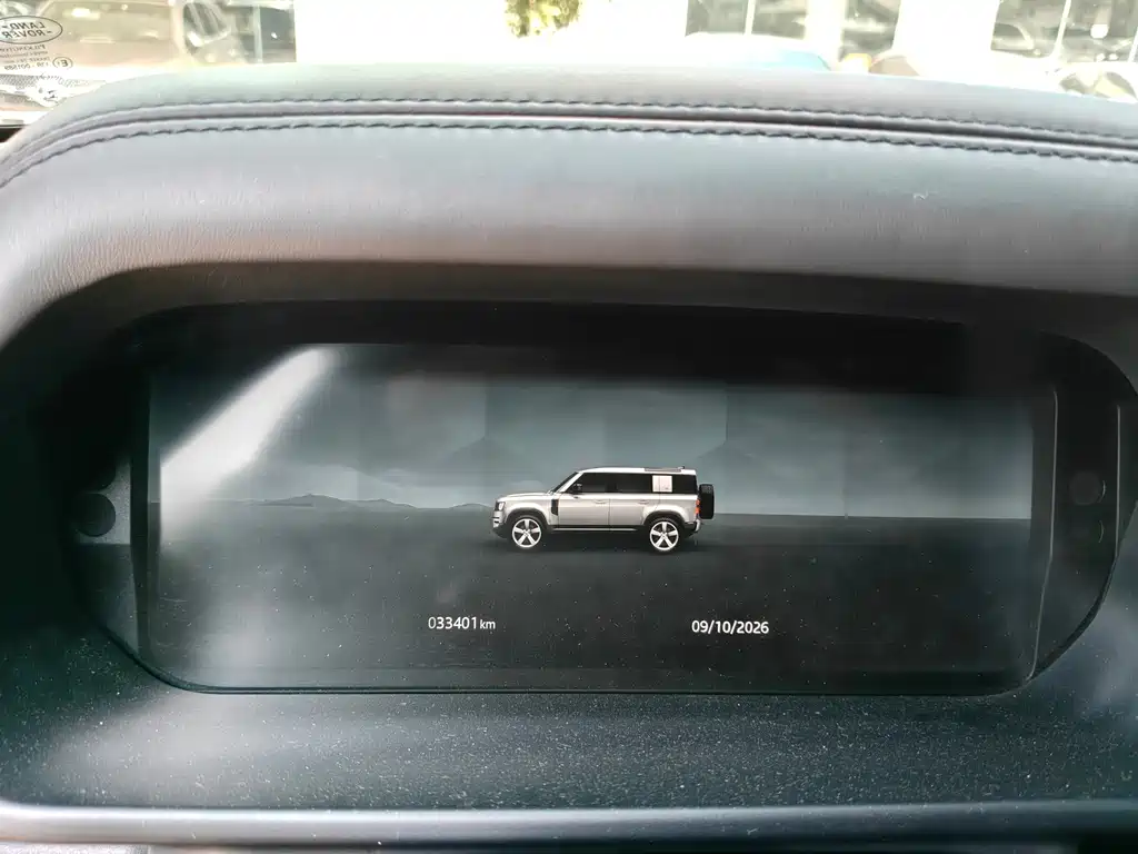 Land Rover Defender — миниатюра 5