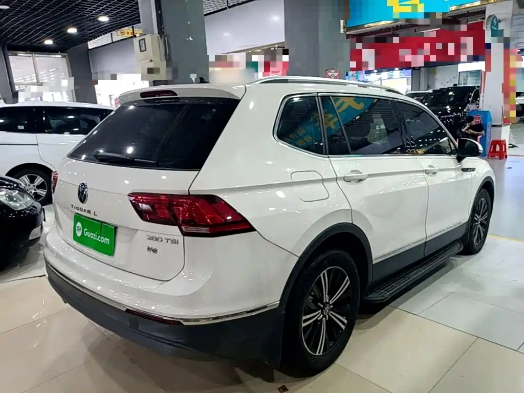 Volkswagen Tiguan L — миниатюра 7