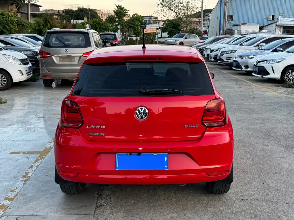 Volkswagen Polo — миниатюра 4