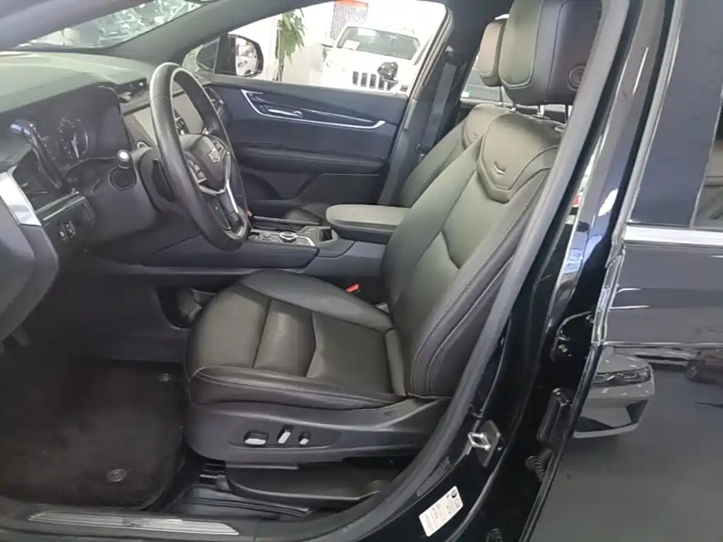 Cadillac XT5 — миниатюра 15