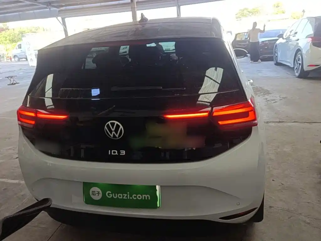 Volkswagen ID.3 — миниатюра 6