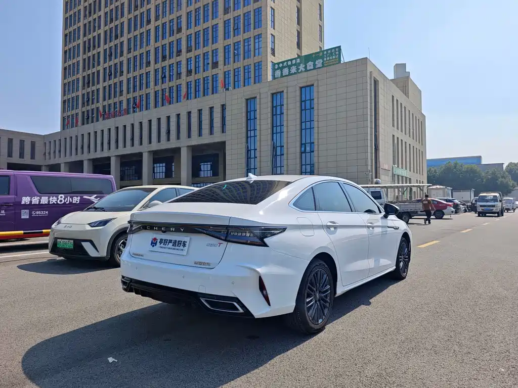 Chery Arrizo 8 — миниатюра 5