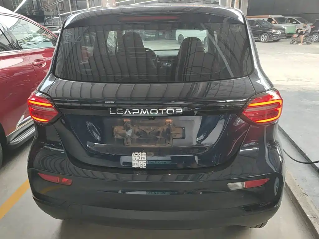 Leapmotor Leapmotor T03 — миниатюра 6
