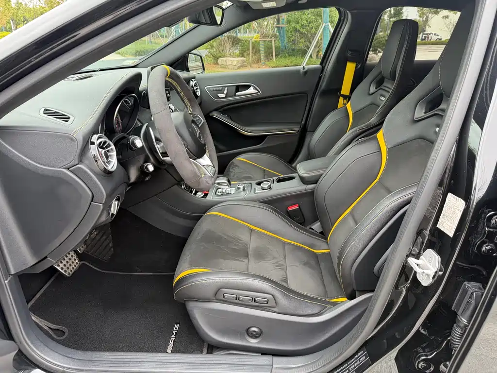 Mercedes-Benz A-Class AMG (Import) — миниатюра 11