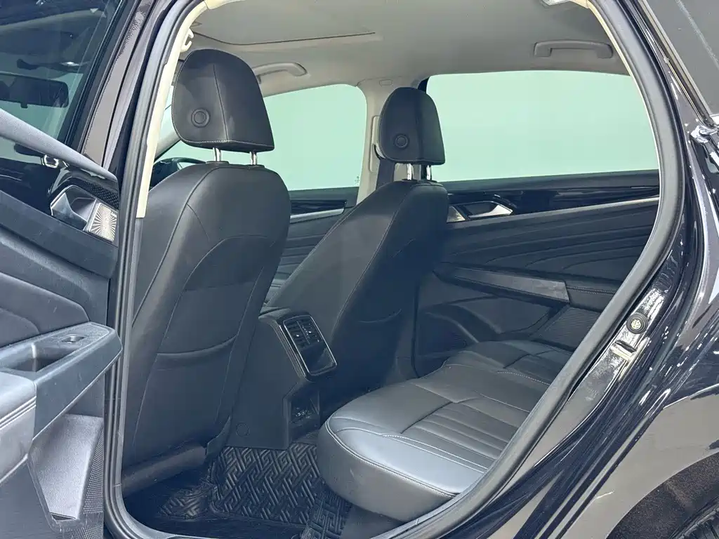 Volkswagen Passat — миниатюра 7