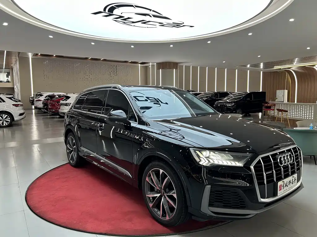 Audi Q7 — миниатюра 3
