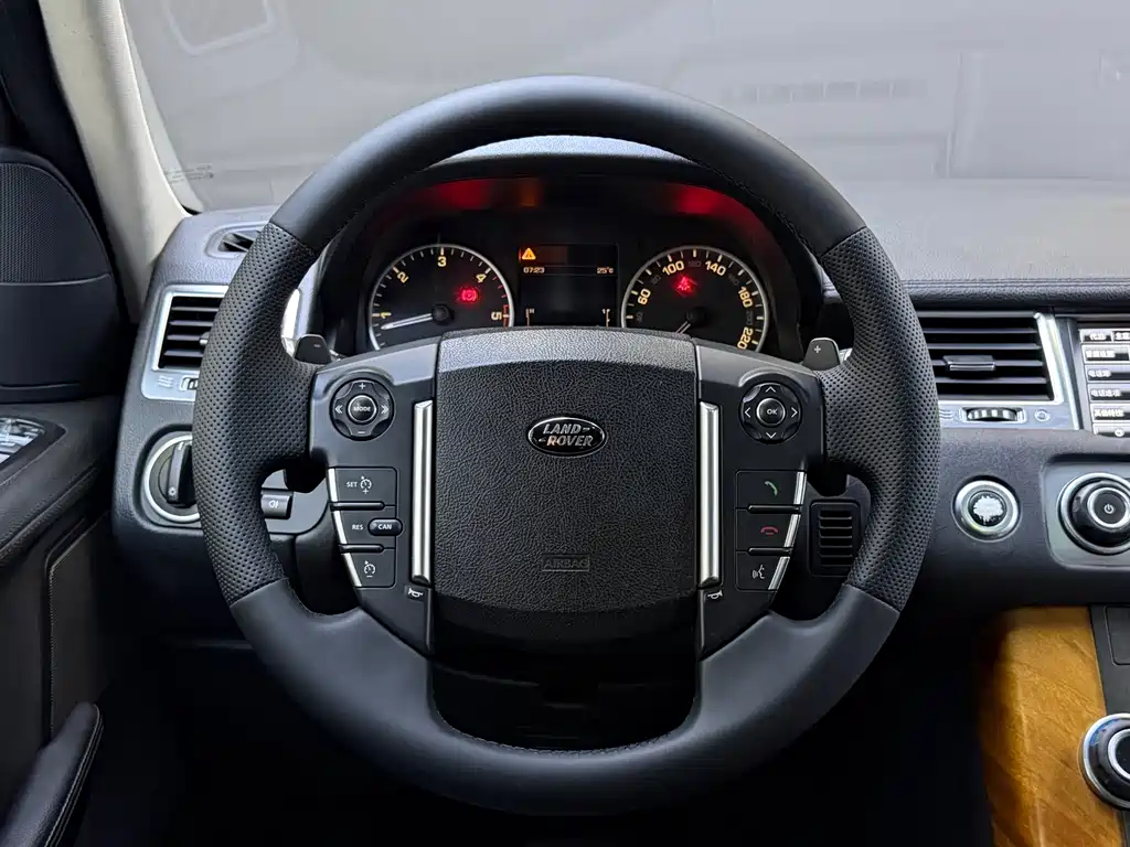 Land Rover Sport — миниатюра 18