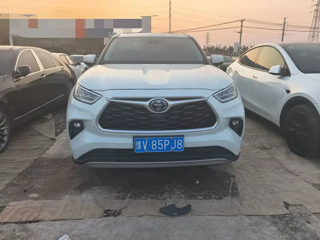 Toyota Highlander — миниатюра 11