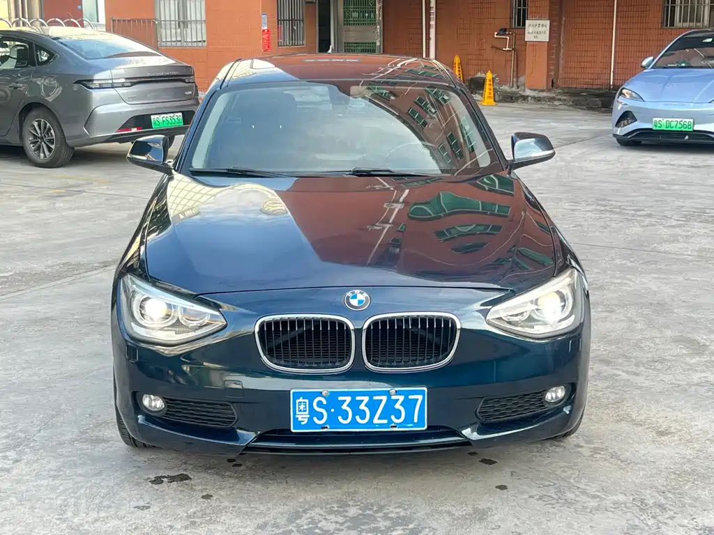 BMW 1 Series (Import) — миниатюра 2