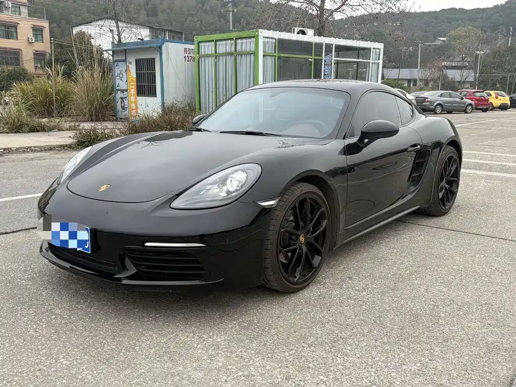 PORSCHE 718