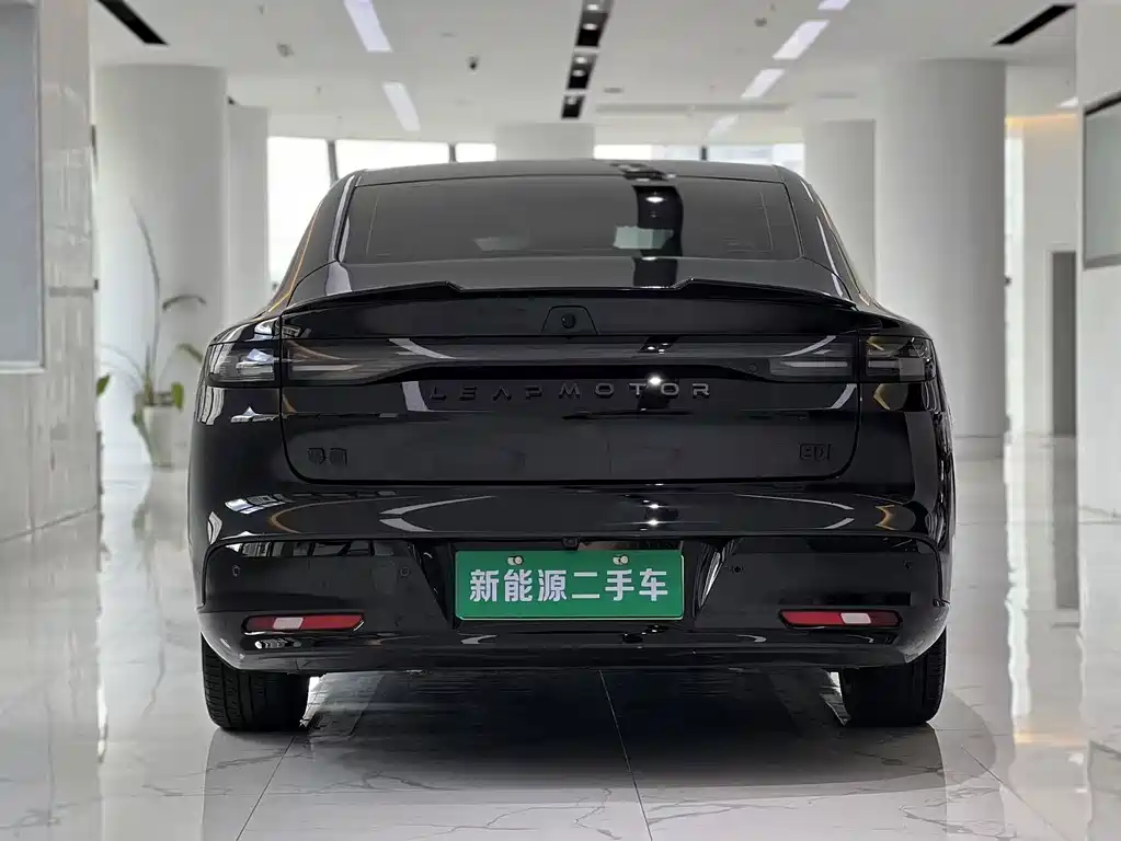 Leapmotor Ноль один. — миниатюра 2