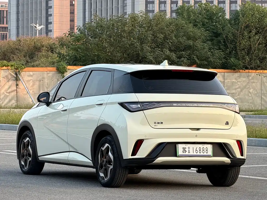BYD Dolphin — миниатюра 7