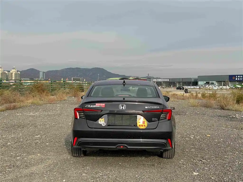 Honda Integra — миниатюра 5