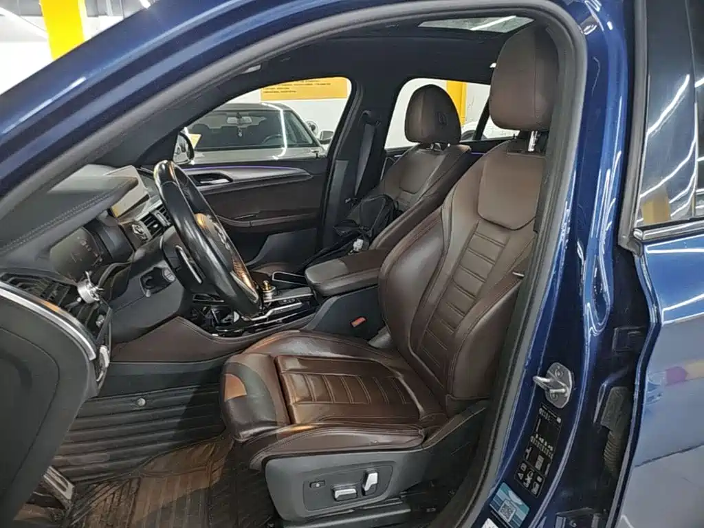 BMW X4 — миниатюра 15